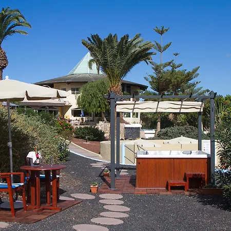 Otel Livvo Risco Del Gato