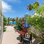 Hotell Livvo Risco Del Gato 4*