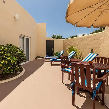 Hotel Livvo Risco Del Gato 4*
