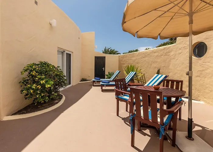 Hotell Livvo Risco Del Gato 4*